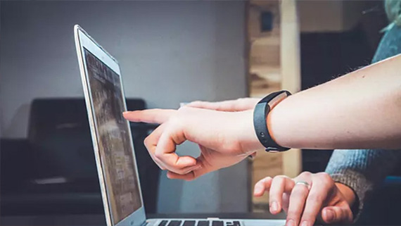 怎樣搭建網(wǎng)頁能吸引住到大量的訪問者與客戶